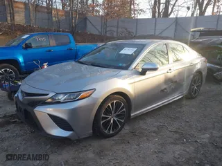 2019 Toyota Camry LE with VIN 4T1B11HK8KU772965, listed as a IAAI auction lot 41781746 with 36,284 mi miles. Bid and sale history available at carsss.com. Image 2.