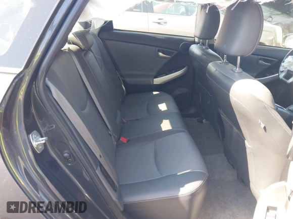 2015 Toyota Prius Four with VIN JTDKN3DU0F0435747, listed as a IAAI auction lot 42063503 with 85,932 mi miles. Bid and sale history available at carsss.com. Image 8.