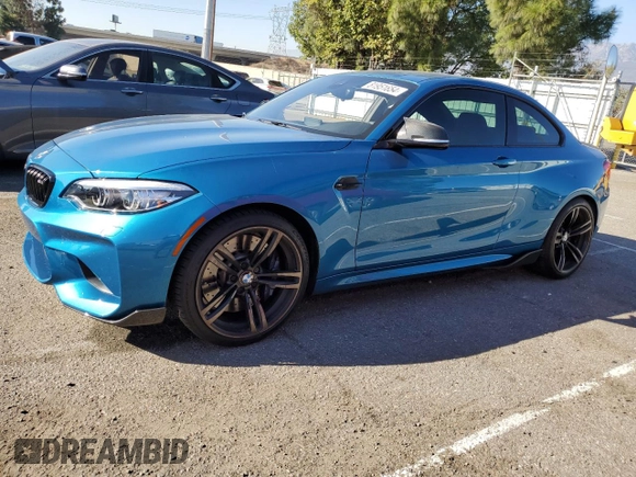 2018 BMW M2 z VIN WBS1J5C5XJVD36759, wystawiony jako Copart lot #81951654 z przebiegiem 41 701 mil mil oraz Szkoda całkowita • Salvage title. Historia ofert i sprzedaży dostępna na DreamBid. Obrazek 1.