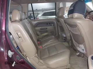 2008 Honda Pilot EX-L with VIN 5FNYF18558B033192, listed as a IAAI auction lot 41378869 with 186,709 mi miles. Bid and sale history available at carsss.com. Image 8.