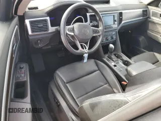 2022 Volkswagen Atlas SE with VIN 1V2DP2CA5NC509101, listed as a Copart auction lot 76972414 with 17,509 mi miles and Salvage title. Bid and sale history available at DreamBid. Image 8.