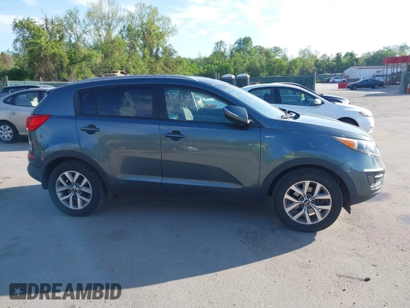 2015 Kia Sportage LX with VIN KNDPBCAC2F7764189, listed as a IAAI auction lot 42144059 with 181,247 mi miles and . Bid and sale history available at carsss.com. Image 13.