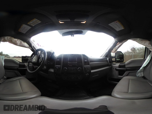 2018 Ford F-250 XL with VIN 1FT7W2B63JEB70397, listed as a IAAI auction lot 41637099 with 163,126 mi miles and . Bid and sale history available at DreamBid. Image 20.