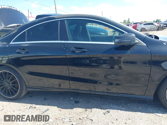 2014 Mercedes-Benz CLA 250 z VIN WDDSJ4EB9EN152673, wystawiony jako IAAI lot #42253291 z przebiegiem 164 564 mil mil oraz . Historia ofert i sprzedaży dostępna na DreamBid. Obrazek 14.