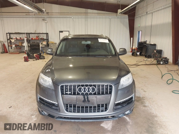 2014 Audi Q7 3.0T Premium Plus with VIN WA1LGAFE7ED004302, listed as a IAAI auction lot 41793547 with 157,351 mi miles. Bid and sale history available at carsss.com. Image 12.