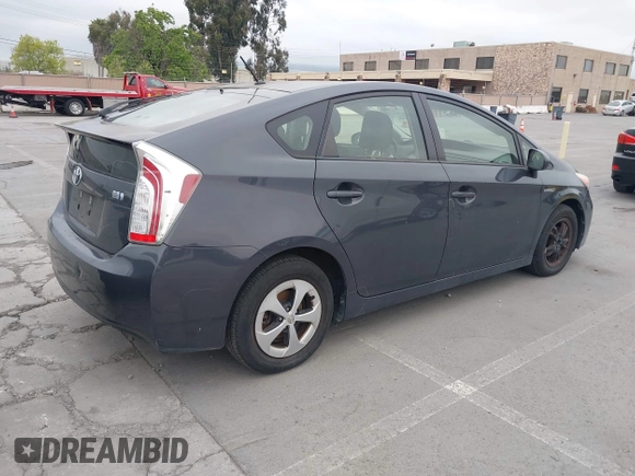 2013 Toyota Prius One with VIN JTDKN3DU6D5599875, listed as a IAAI auction lot 42057892 with 118,216 mi miles. Bid and sale history available at carsss.com. Image 4.