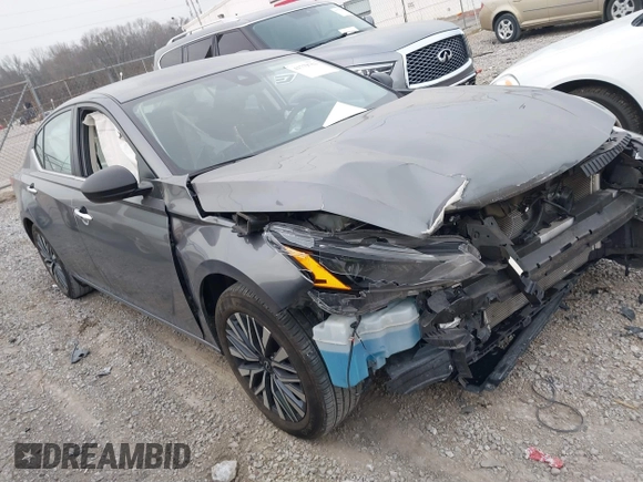 2024 Nissan Altima SV with VIN 1N4BL4DV1RN332189, listed as a IAAI auction lot 41779762 with 38,934 mi miles and . Bid and sale history available at DreamBid. Image 1.