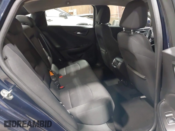 2018 Chevrolet Malibu LT with VIN 1G1ZD5ST8JF150378, listed as a IAAI auction lot 41826764 with 83,789 mi miles and . Bid and sale history available at carsss.com. Image 8.
