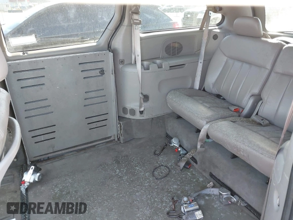 2003 Dodge Grand Caravan with VIN 2D4GP74L83R157134, listed as a IAAI auction lot 41698861 with 155,818 mi miles and . Bid and sale history available at DreamBid. Image 8.