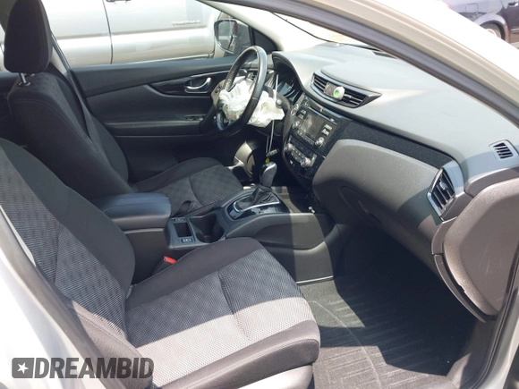 2017 Nissan Rogue SV with VIN JN1BJ1CR4HW122667, listed as a IAAI auction lot 42540290 with 69,459 mi miles and . Bid and sale history available at DreamBid. Image 5.