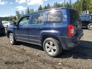 2015 Jeep Patriot Latitude z VIN 1C4NJRFBXFD125752, wystawiony jako Copart lot #54801835 z przebiegiem 160 985 mil mil oraz Szkoda całkowita • Salvage title. Historia ofert i sprzedaży dostępna na DreamBid. Obrazek 2.