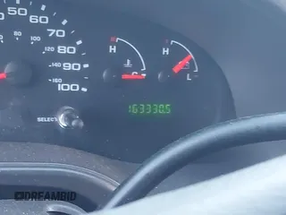 2004 Ford Econoline Passenger XL с VIN 1FBSS31LX4HB02186, выставлен на аукционе IAAI как лот 41207583 с пробегом 163 330 миль миль и . История ставок и продаж доступна на DreamBid. Изображение 7.