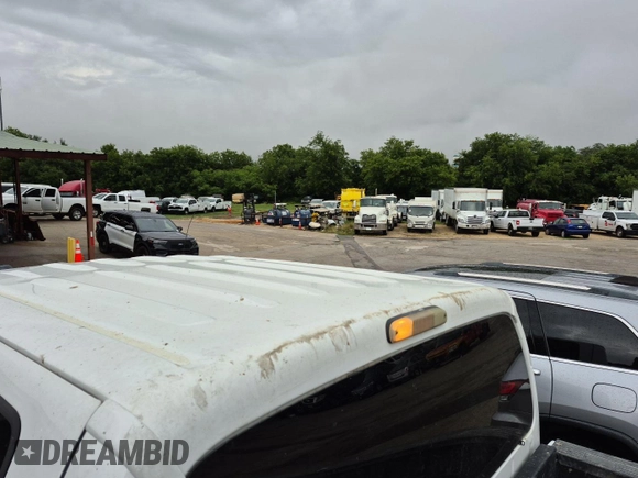 2016 Ford F-250 Lariat with VIN 1FT7W2B62GEC24197, listed as a IAAI auction lot 42610383 with 259,877 mi miles and . Bid and sale history available at DreamBid. Image 9.