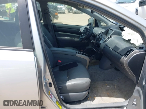2008 Toyota Prius z VIN JTDKB20U087779744, wystawiony jako IAAI lot #40013342 z przebiegiem 84 999 mil mil oraz . Historia ofert i sprzedaży dostępna na DreamBid. Obrazek 5.