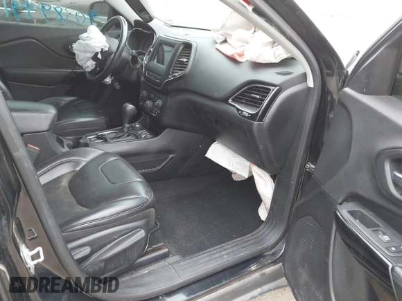 2019 Jeep Cherokee Latitude Plus with VIN 1C4PJMLX5KD432185, listed as a IAAI auction lot 40389491 with 75,703 mi miles and . Bid and sale history available at DreamBid. Image 5.