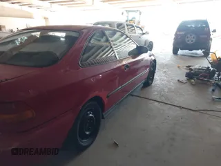 2000 Honda Civic DX z VIN 1HGEJ6227YL097214, wystawiony jako IAAI lot #41587618 z przebiegiem Nie podano mil oraz . Historia ofert i sprzedaży dostępna na DreamBid. Obrazek 4.