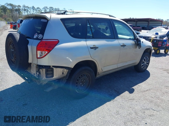 2007 Toyota RAV4 with VIN JTMZD33V475074183, listed as a IAAI auction lot 41736283 with 289,453 mi miles. Bid and sale history available at carsss.com. Image 4.
