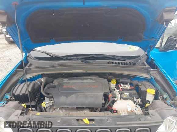 2015 Jeep Renegade Trailhawk with VIN ZACCJBCT4FPB41376, listed as a IAAI auction lot 41943388 with 65,963 mi miles and . Bid and sale history available at DreamBid. Image 10.