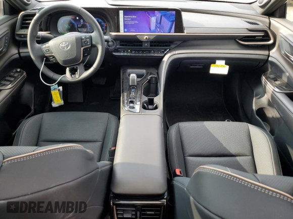 2025 Toyota Crown XLE with VIN JTDAAAAF8S3034506, listed as a Copart auction lot 48942395 with 2,018 mi miles and Salvage Title. Bid and sale history available at carsss.com. Image 8.