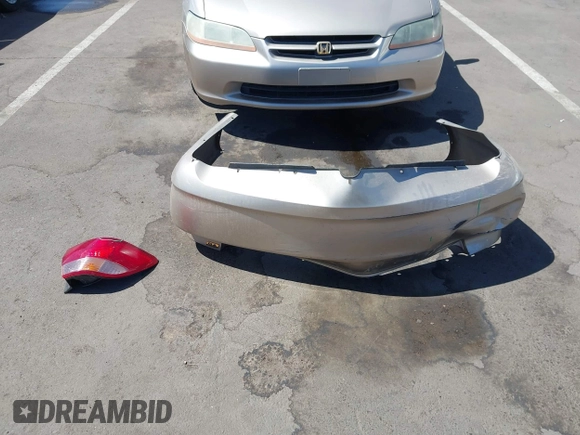 2000 Honda Accord EX с VIN 1HGCG1656YA029169, выставлен на аукционе IAAI как лот 42532680 с пробегом 164 850 миль миль и . История ставок и продаж доступна на DreamBid. Изображение 12.