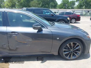 2021 Lexus IS 350 F Sport с VIN JTHGZ1E23M5022151, выставлен на аукционе IAAI как лот 42426248 с пробегом 26 937 миль миль и . История ставок и продаж доступна на DreamBid. Изображение 18.