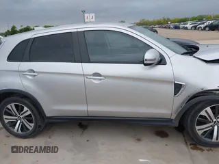 2021 Mitsubishi Outlander SE z VIN JA4APVAU7MU015876, wystawiony jako IAAI lot #42033891 z przebiegiem 86 846 mil mil oraz . Historia ofert i sprzedaży dostępna na DreamBid. Obrazek 13.