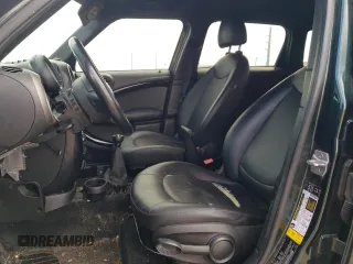 2012 MINI Countryman with VIN WMWZB3C52CWM30833, listed as a Copart auction lot 55902315 with 146,003 mi miles and Clean Title. Bid and sale history available at DreamBid. Image 7.
