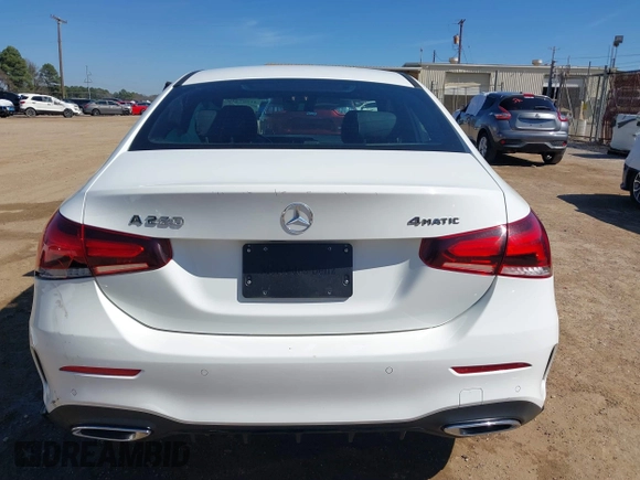 2019 Mercedes-Benz A 220 with VIN WDD3G4FB5KW026009, listed as a IAAI auction lot 41587435 with 40,950 mi miles and . Bid and sale history available at DreamBid. Image 17.