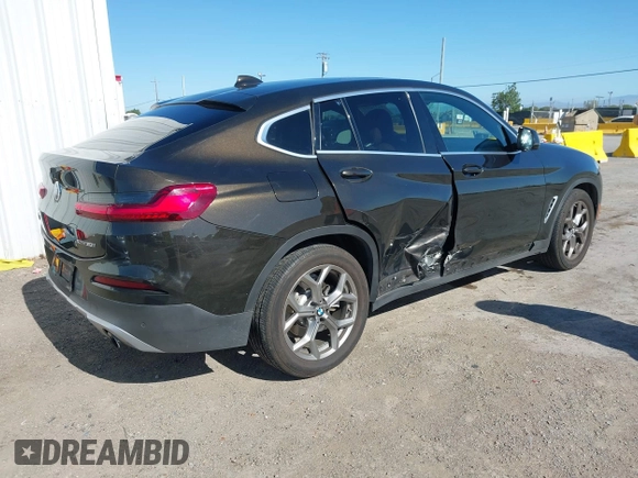 2020 BMW X4 xDrive30i z VIN 5UX2V1C05L9C41372, wystawiony jako IAAI lot #42316997 z przebiegiem 73 412 mil mil oraz . Historia ofert i sprzedaży dostępna na DreamBid. Obrazek 4.