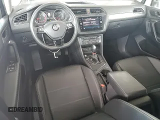 2021 Volkswagen Tiguan SE z VIN 3VV3B7AX1MM126044, wystawiony jako Copart lot #61306415 z przebiegiem 73 159 mil mil oraz Szkoda całkowita • Salvage title. Historia ofert i sprzedaży dostępna na DreamBid. Obrazek 8.