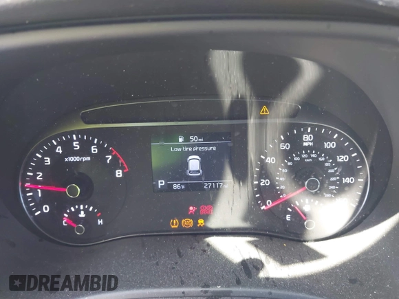2021 Kia Soul S with VIN KNDJ23AU5M7792614, listed as a IAAI auction lot 41894118 with 27,117 mi miles and . Bid and sale history available at DreamBid. Image 7.