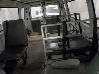 2008 Ford Econoline Cargo Commercial with VIN 1FTNS24W08DB59809, listed as a Copart auction lot 47029395 with 88,007 mi miles and Clean Title. Bid and sale history available at DreamBid. Image 10.