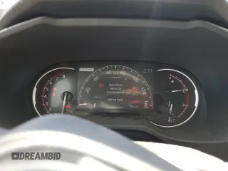 2024 Toyota RAV4 XLE Premium z VIN 2T3C1RFV3RW344089, wystawiony jako Copart lot #61747485 z przebiegiem 18 447 mil mil oraz Szkoda całkowita • Salvage title. Historia ofert i sprzedaży dostępna na DreamBid. Obrazek 9.