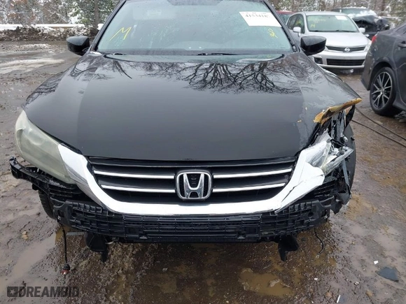 2015 Honda Accord Sedan Sport with VIN 1HGCR2F5XFA273999, listed as a IAAI auction lot 41534187 with 149,855 mi miles. Bid and sale history available at carsss.com. Image 6.