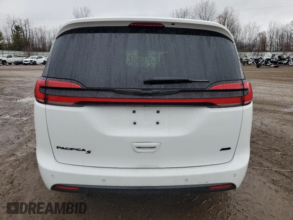 2021 Chrysler Pacifica Touring L with VIN 2C4RC3BG3MR525690, listed as a Copart auction lot 83658704 with 51,389 mi miles and Salvage title. Bid and sale history available at DreamBid. Image 6.