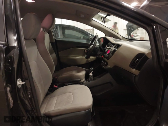 2014 Kia Rio LX with VIN KNADM4A32E6409785, listed as a IAAI auction lot 41810262 with 183,669 mi miles. Bid and sale history available at carsss.com. Image 5.
