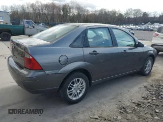 2007 Ford Focus S with VIN 1FAHP34NX7W119743, listed as a Copart auction lot 54132405 with 213,481 mi miles and Salvage Title. Bid and sale history available at carsss.com. Image 3.