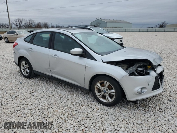 2012 Ford Focus SE with VIN 1FAHP3F22CL386308, listed as a Copart auction lot 41959485 with 111,583 mi miles and Salvage Title. Bid and sale history available at carsss.com. Image 4.