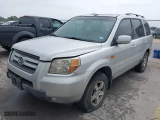 2007 Honda Pilot EX-L with VIN 5FNYF28577B016446, listed as a IAAI auction lot 41975258 with 172,276 mi miles. Bid and sale history available at carsss.com. Image 2.