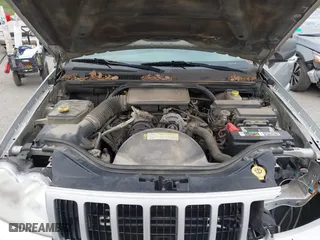 2007 Jeep Grand Cherokee Laredo with VIN 1J8GR48K47C687339, listed as a IAAI auction lot 41904034 with 158,661 mi miles. Bid and sale history available at carsss.com. Image 10.