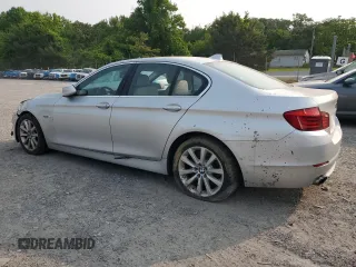 2013 BMW 5 Series 528i xDrive z VIN WBAXH5C51DD107887, wystawiony jako Copart lot #59550505 z przebiegiem 89 537 mil mil oraz Szkoda całkowita • Salvage title. Historia ofert i sprzedaży dostępna na DreamBid. Obrazek 2.