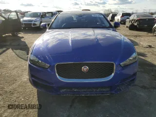 2017 Jaguar XE 35t Premium with VIN SAJAD4BV8HA961672, listed as a Copart auction lot 42923875 with 33,655 mi miles and Salvage Title. Bid and sale history available at DreamBid. Image 5.