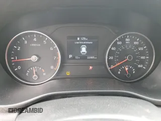 2022 Kia Sportage LX z VIN KNDPM3AC7N7960332, wystawiony jako Copart lot #58856085 z przebiegiem 22 885 mil mil oraz Czysty tytuł • Clean title. Historia ofert i sprzedaży dostępna na DreamBid. Obrazek 9.