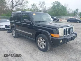2008 Jeep Commander Limited with VIN 1J8HG58238C198514, listed as a IAAI auction lot 42131474 with 190,995 mi miles. Bid and sale history available at carsss.com. Image 1.