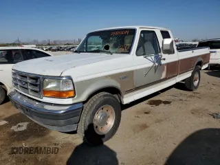 1997 Ford F-250 with VIN 1FTHX25GXVEA22467, listed as a Copart auction lot 75851204 with 153,420 mi miles and Clean title. Bid and sale history available at DreamBid. Image 1.