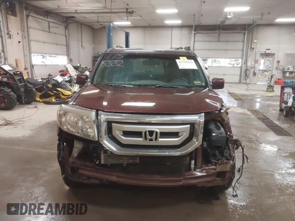2011 Honda Pilot EX-L with VIN 5FNYF4H56BB051404, listed as a IAAI auction lot 41758332 with 301,099 mi miles. Bid and sale history available at carsss.com. Image 13.