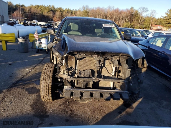 2021 Toyota Tacoma 4WD SR with VIN 3TYSX5EN9MT005100, listed as a Copart auction lot 85952424 with 85,824 mi miles and Salvage Title. Bid and sale history available at carsss.com. Image 5.