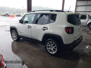 2020 Jeep Renegade Latitude with VIN ZACNJBBB4LPL00858, listed as a IAAI auction lot 39799564 with 96,002 mi miles. Bid and sale history available at carsss.com. Image 3.