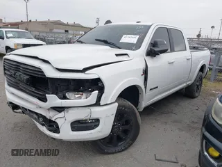 2019 Ram 2500 Laramie with VIN 3C6UR5FL1KG706941, listed as a IAAI auction lot 41783496 with 79,933 mi miles. Bid and sale history available at carsss.com. Image 18.