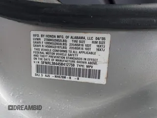 2005 Honda Odyssey EX with VIN 5FNRL38445B412759, listed as a IAAI auction lot 41975304 with 133,221 mi miles. Bid and sale history available at carsss.com. Image 9.